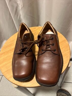 Ecco Men's Brown Leather Lace-Up Oxfords